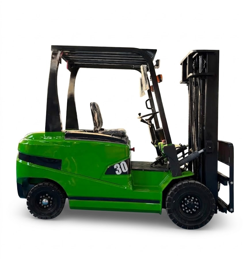 CFECPC30 3 ton diesel forklift side view